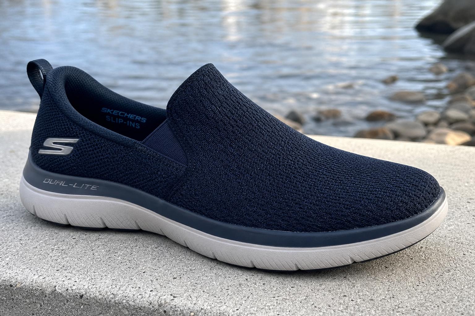 Skechers slip on shoes in Canada: a smart, comfortable pick for daily life, travel, and work